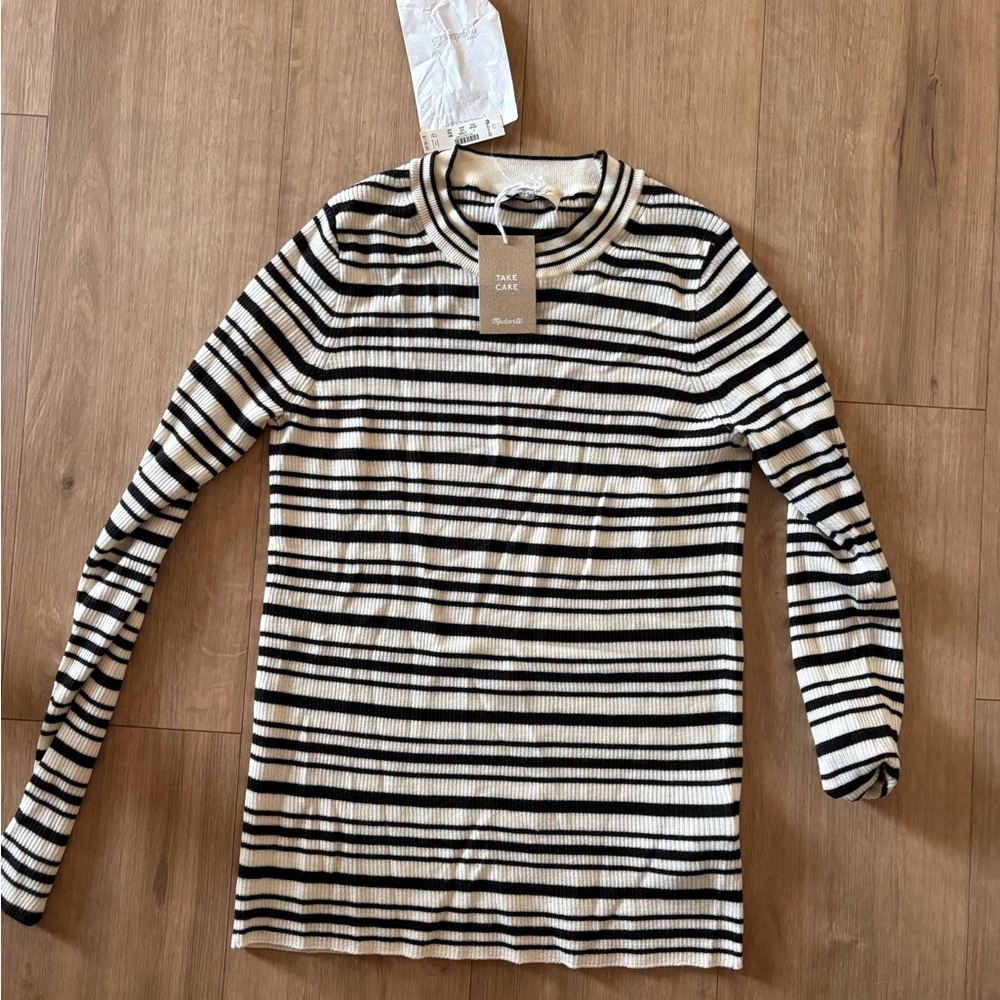 Black and White Striped Long Sleeve Top